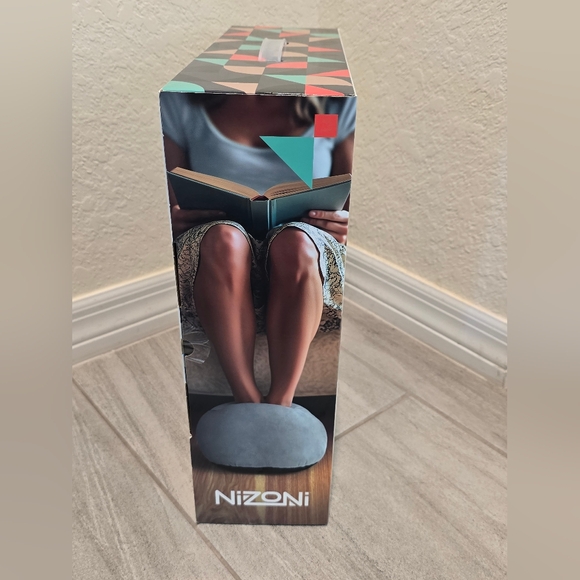 Nizoni Heated Foot Massager Pad – Soothing Heat & Vibration Therapy, USB Powered - Picture 2 of 3